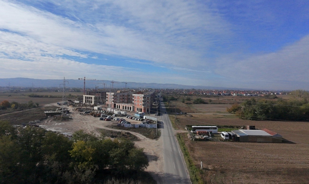 Изградња саобраћајних површина са пратећом инфраструктуром за локалитет југозападно од Градског гробља