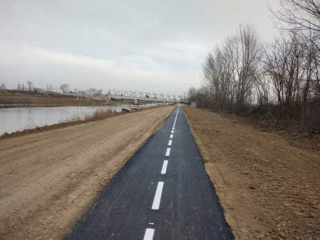 Изградња бициклистичке стазе на деоници Нови Сад-Руменка-Ирмово-Кисач-Ченеј-